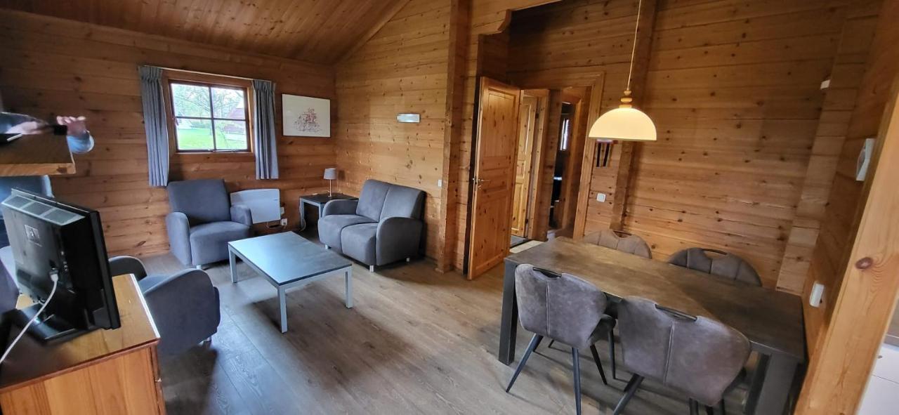 Sauna Bungalow Uppsala Gramsbergen المظهر الخارجي الصورة